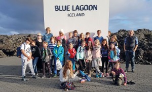 Blue Lagoon iceland school group photo v2